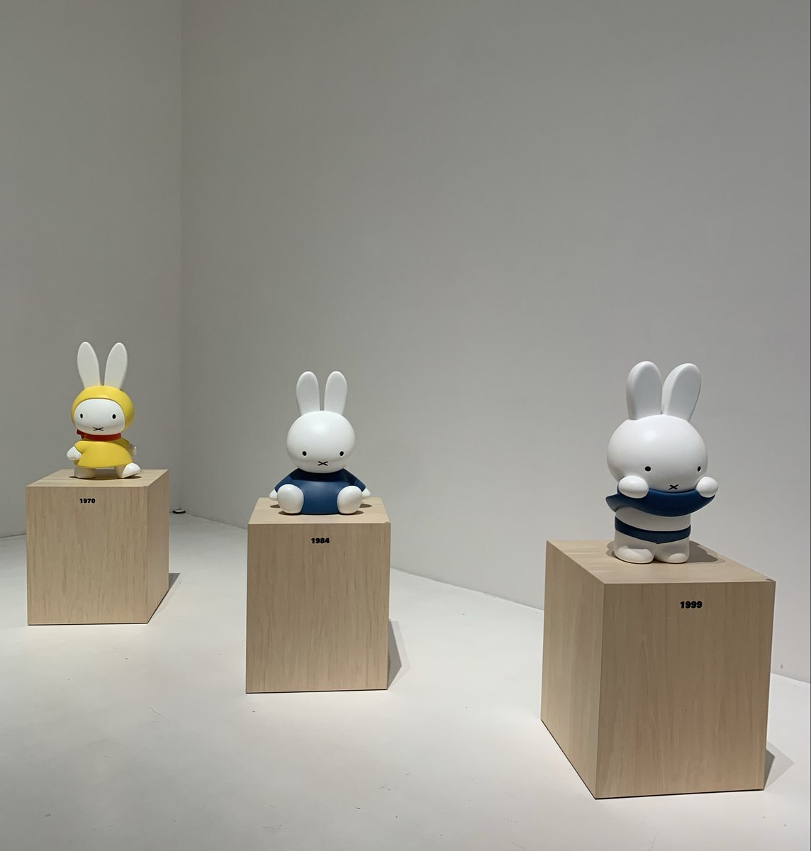 Koshorasendo's tweet photo. ミッフィー展にいってチコクしました。 https://t.co/1qGZnaGBSe