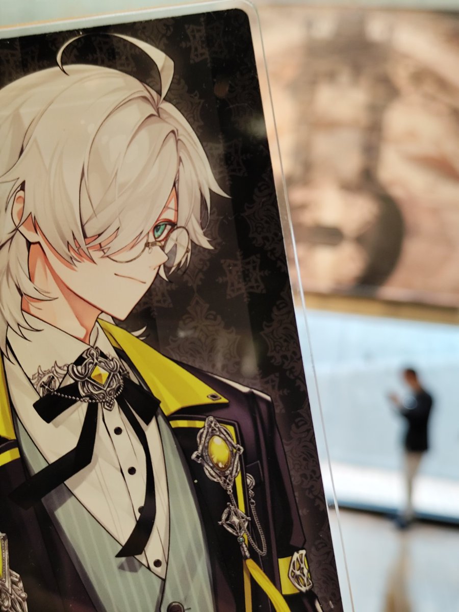 akaimi39's tweet photo. チュリュリューニス展(言えない)ハシゴ!
音楽を絵にした面白い画家さん
夜の海が好きだったのにポスカなくて残念
そして、ダヴィさんと王と一人の誰かという写真
#TheVinciCode https://t.co/eFvTcMUDrJ