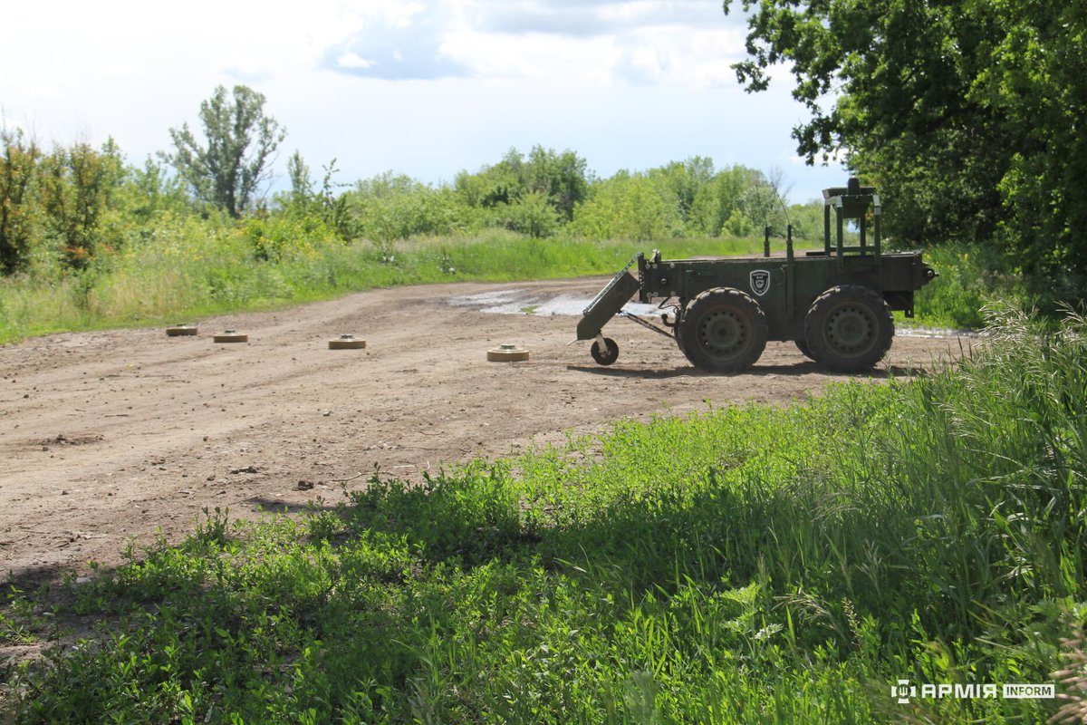 91_brigade's tweet photo. “In a Week, They Laid 3,000 Mines and Drove the Enemy into a Kill Zone”: How Engineers of the 91st Support Brigade Turned Drones into a Tool of Remote Warfare

Read more at the link:

https://t.co/jUMZ3kIAtV https://t.co/thFD6UjoZP