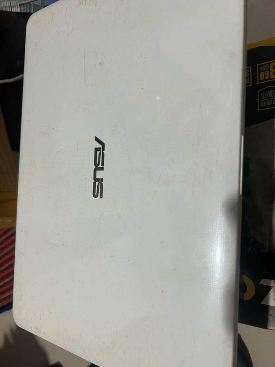 chitatodsbbq's tweet photo. Wts Laptop Asus X441n
💰1.000.000 aja
🚩JAKBAR / JAKSEL

laptop asus x441n
intel celeron
hdd 500gb
ram 4gb
Windows 10 https://t.co/Bfdaj4Z6yL