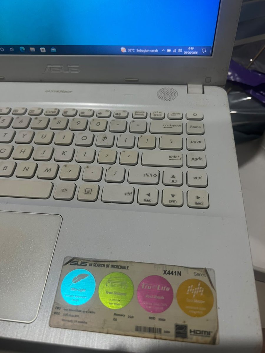 chitatodsbbq's tweet photo. Wts Laptop Asus X441n
💰1.000.000 aja
🚩JAKBAR / JAKSEL

laptop asus x441n
intel celeron
hdd 500gb
ram 4gb
Windows 10 https://t.co/Bfdaj4Z6yL