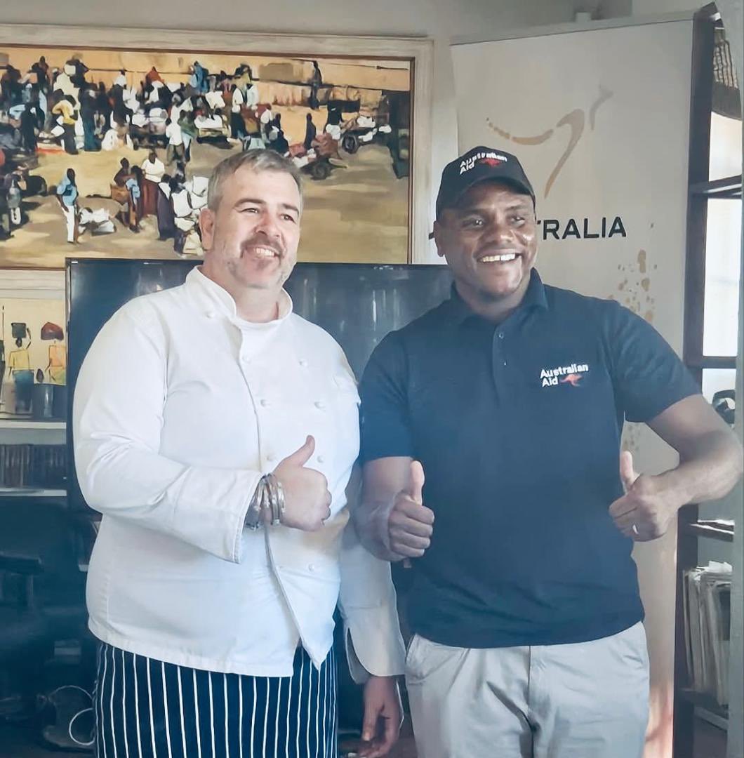 AusEmbZim's tweet photo. Did you know over 1 million 🇦🇺are abroad, building 🌎connections in science, culture, business and trade?

🙏 to our #Aussie mates at Indaba Book Café☕ for bringing a taste of 🇦🇺 to #Bulawayo 🇿🇼and supporting us to host an incredible #AustralianAid #ANCP exhibition! https://t.co/E4m53qy620