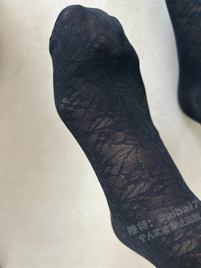 aibai77's tweet photo. 老婆的居家蕾丝花边提花短袜 有喜欢的吗？ 看着打呀 https://t.co/vRR05LhDFA