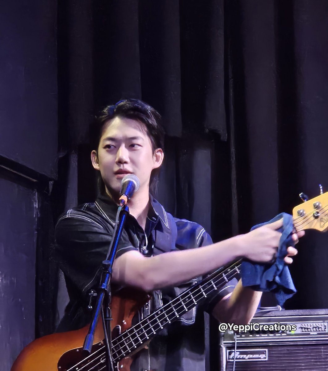 YeppiCreations's tweet photo. 260609 Junyoung - [CRTK: The Beginning] in Oakland 

#ChRocktikal #CRTK #크록티칼
#CRTK_THE_BEGINNING_TOUR
#Junyoung #LeeJunyoung https://t.co/4ZerebEVyq