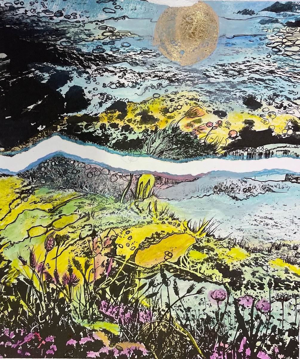 RuthMcDonald1's tweet photo. Golden Headland an overworked collage from screenprints gold leaf and watercolour trying to capture the glow of nature in Summer 
#SummerLife #goldleaf #watercolour #water #pebbles #seashore #seaside #sunnyday #summersunshine https://t.co/wfRnuZoe6z