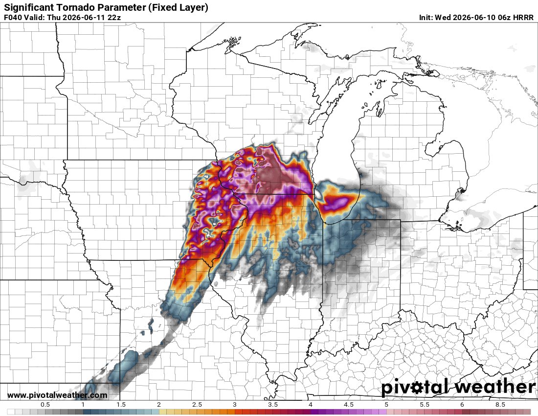 GabezWX's tweet photo. What the hell is HRRR 06z doing!? https://t.co/ydJuGmIxn6