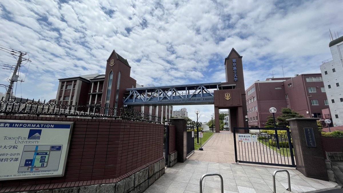 COSPLAYCOSSAN's tweet photo. 🗻 #COSSAN at #高田馬場 🏤
⠀⠀
7月の高田馬場は【7月19日(日)】！
⠀⠀
外は沢山の緑に囲まれ、室内は涼しい状態での撮影♪⠀
街中なんかも…撮影出来る真夏にぴったしの
コスプレイベントになっております✨️
⠀⠀
様々なロケーションがあるので初心者さんも常連さんも
絶対に楽しめる最強イベントとなってます！🌈
⠀
ぜひ参加表明を使って交流をしてみてください🌸
⠀
イベント情報はコチラ👇✨️
https://t.co/1COZeG5ViW
⠀
チケット絶賛発売中！👇✨️
https://t.co/ezmlKg7jWK
⠀⠀
ぜひ、皆様の参加お待ちしております！