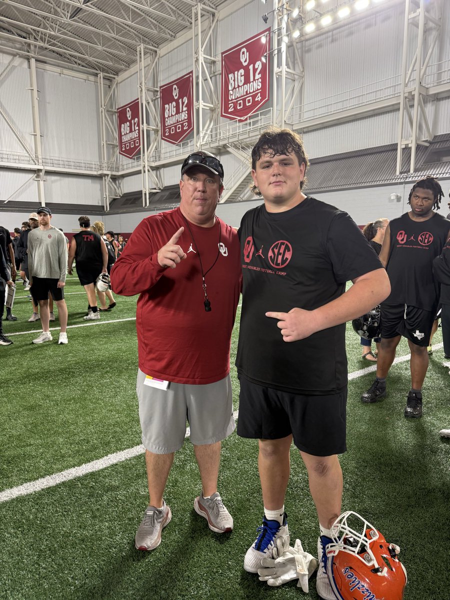 BRemmert_2028's tweet photo. Great day at @OU_Football Camp! Thank you @OU_CoachB and @_ClaytonWoods for the coaching today. Learned a lot and enjoyed competing. #AGTG #BoomerSooner #OL #Trenches

@Coach_DeHaven @Mckade64
@JCS_Football @footwork_king1
@IronWillSC @TrenchesLive https://t.co/mqhvzso8rV