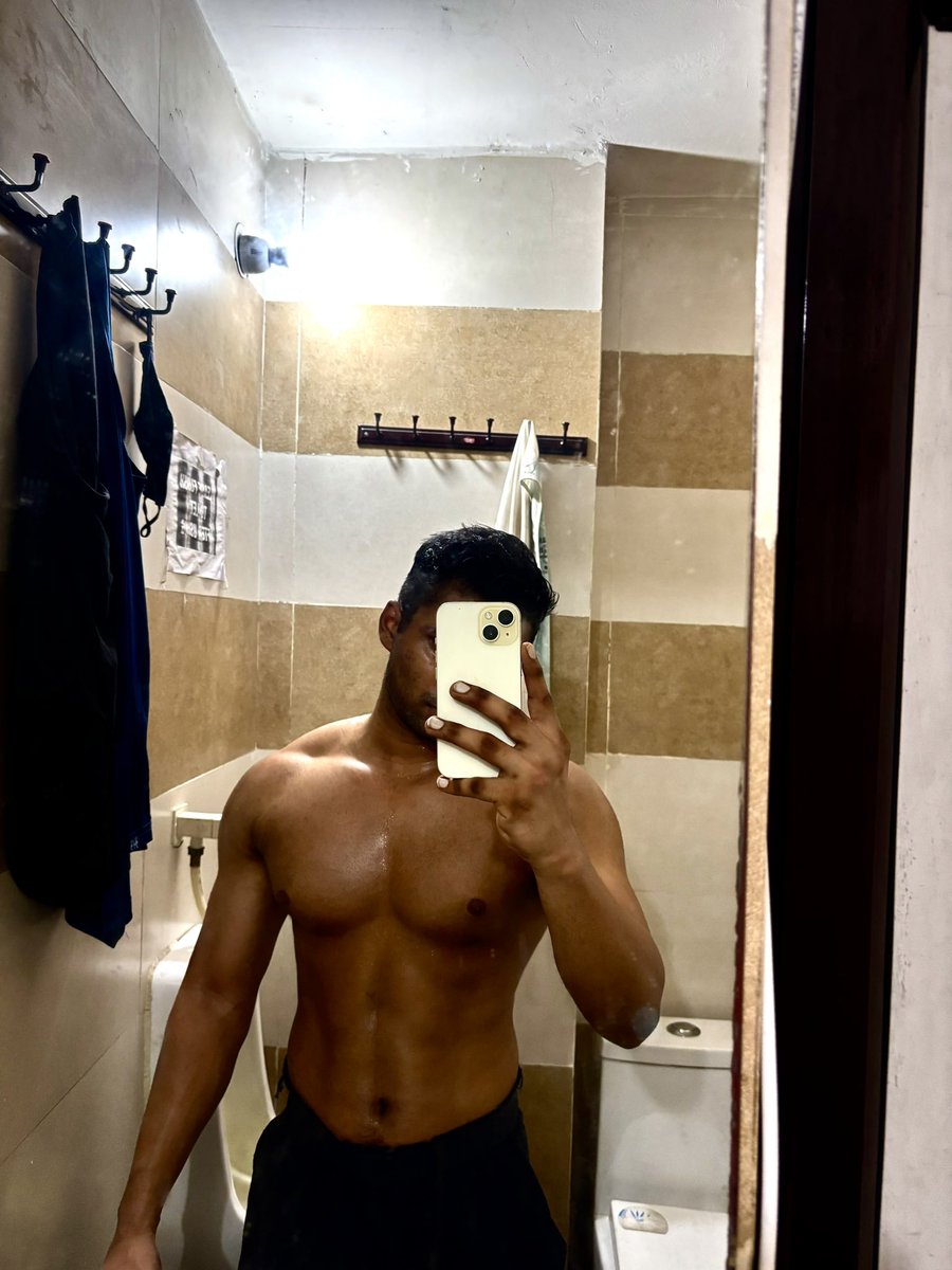 heytarunn's tweet photo. DM https://t.co/S5uEyVMnWu