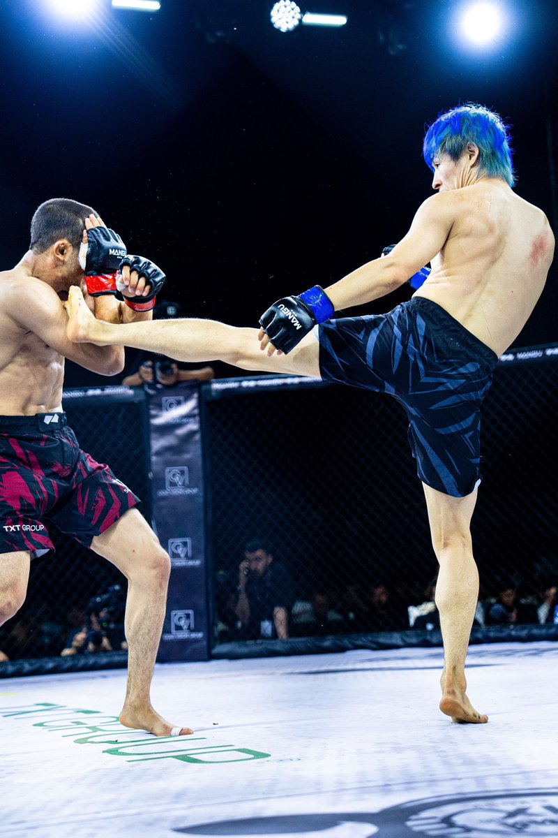 kaaaaiai's tweet photo. 応援してくださった皆様へ
ウズベキスタンで開催された大会を無事に終えることができました。
結果は悔しい部分もありますが、中央アジアの強い選手と戦えたことは本当に大きな経験になりました。
日本から応援してくださった皆様、サポートしてくださった皆様、本当にありがとうございました。
試合は一人で戦っているように見えますが、実際はたくさんの方の支えがあってリングに立つことができています。
今回見つかった課題もたくさんあります。
だからこそ、まだまだ強くなれると感じています。
この経験を無駄にせず、さらに成長した姿を見せられるように練習を積み重ねていきます。
これからも応援よろしくお願いいたします。
#Mangu3 #ウズベキスタン ＃闘技 #硬式空手 ＃株式会社セイク