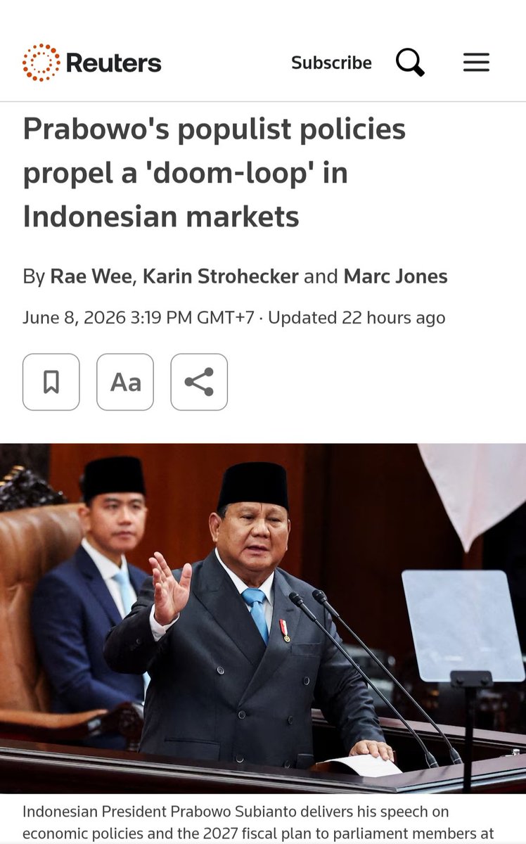 EastDawn2's tweet photo. @TxtdariHI Indeed we are. Media asing kini tidak hanya ramai menyoroti Indonesia saja, tapi juga presidennya. Mereka bilang, 
dia-lah biang kerok geger pasar saham dan larinya investor asing dari Indonesia. https://t.co/XIVWsrFhjG