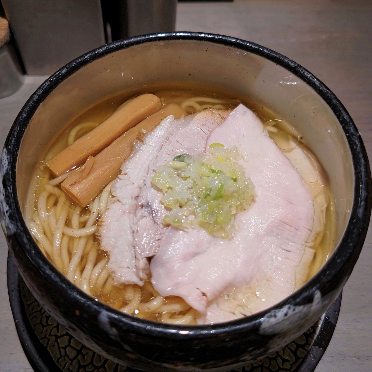 it_uesama's tweet photo. 個人的池袋ラーメン12選
 続き

松ちゃんラーメン - スタミナラーメン
人類みな麺類とエスサワダ - macro Sawada
遷 sen - 特製つけ麺 冷盛り
皇綱家 - のり九条ネギラーメン

以上、個人的に美味いと思う池袋ラーメン12選でした。
池袋ラーメンでは、Hulu-luと六感堂の2店がずば抜けて好みです🍜 https://t.co/Tr6t6r16JX