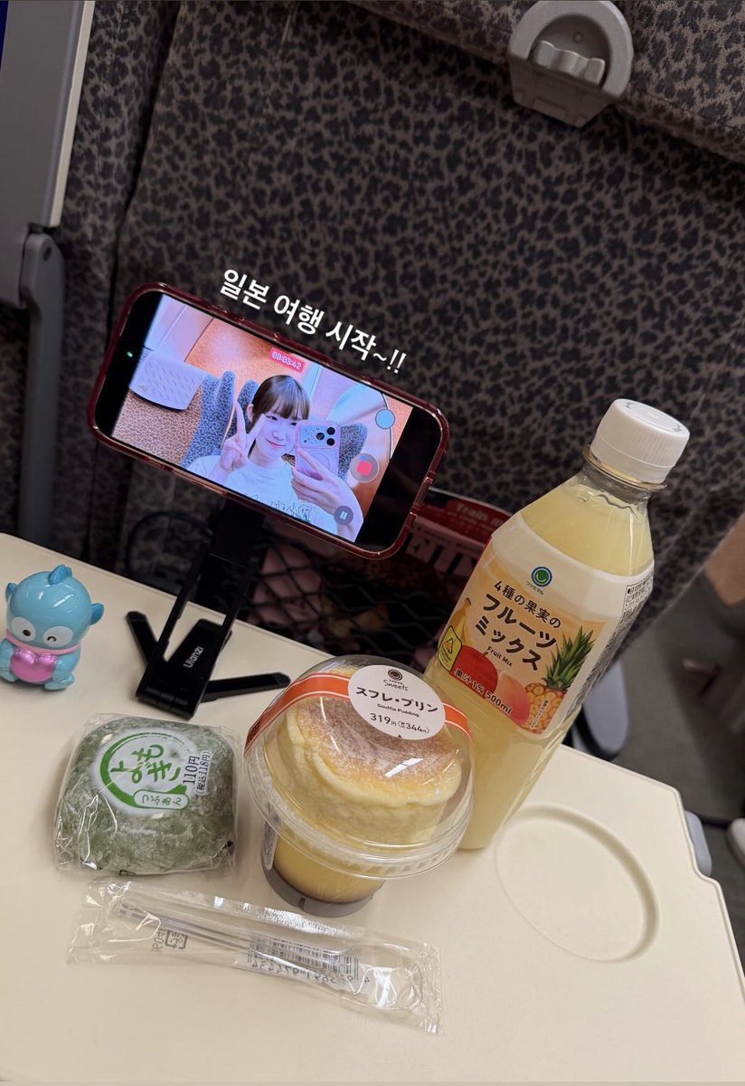 hasoooo_34's tweet photo. 이 여자들이 왤케 기여워🥹🥹 https://t.co/IqUjpPsHNR
