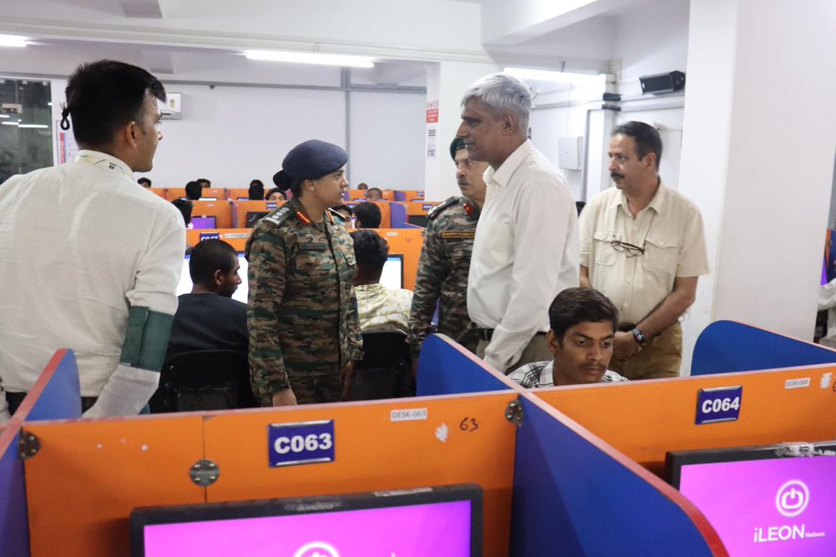 DIRECTORATERTG's tweet photo. Lt Gen R. S. Sundaram, SM, VSM, Director General of Recruiting, interacted with Maj Gen Ravinder Singh, Additional Director General, NCC Bihar & Jharkhand, during his visit to Danapur. He also reviewed the arrangements and operational preparedness at the Online Common Entrance Examination (CEE) Centre, assessing the measures instituted to ensure the transparent, efficient, and seamless conduct of the recruitment process.

The General Officer further engaged with Brig R. K. Bora, Commandant, Bihar Regimental Centre, and Agniveers to obtain firsthand feedback on the recruitment system and gain deeper insights into their aspirations, motivations, and challenges. The interaction provided a valuable platform for understanding the expectations of the youth, evaluating the effectiveness of current recruitment initiatives, and identifying opportunities for further strengthening and refining the recruitment framework.
