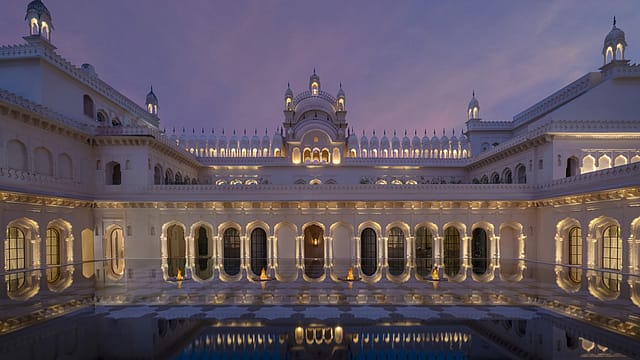 Indianinfoguide's tweet photo. 🚨350-Year-old Oberoi Rajgarh palace in Khajuraho,Madhya Pradesh Ranked 9th on the prestigious Prix Versailles list of world's most beautiful Hotels in 2026. https://t.co/NttFBOa53Y