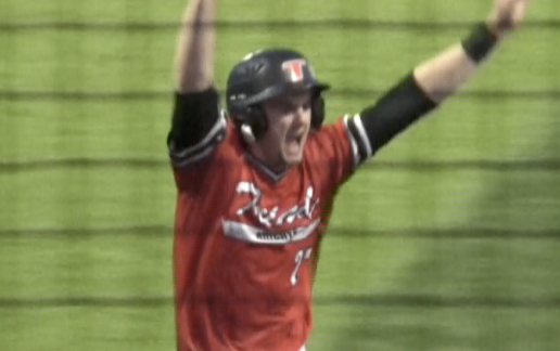 Channel1450com's tweet photo. Pioneers Rally But Knights Walk-Off Super Sectional in Extra Innings 
https://t.co/uZBGrMtNH1 https://t.co/yrQd7GAqla