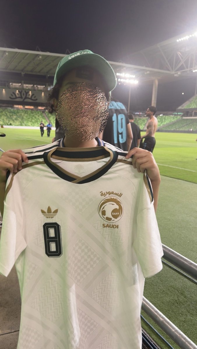 DanahDeveloper's tweet photo. بداية رهيبه من صقورنا والقادم أجمل بإذن الله🇸🇦💚💚💚
#معاك_يالأخضر https://t.co/CD6g1qCM89