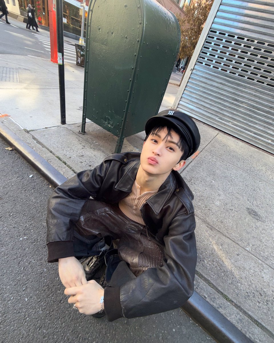 mrleejpg's tweet photo. ini namanya Mark ya all
ga ada huruf e x t c n jadi sebutnya Mark aja ya🫰🏻
"M A R K" cuma 4 huruf doang kok😍🤏🏻 https://t.co/gEyYbQI4wI