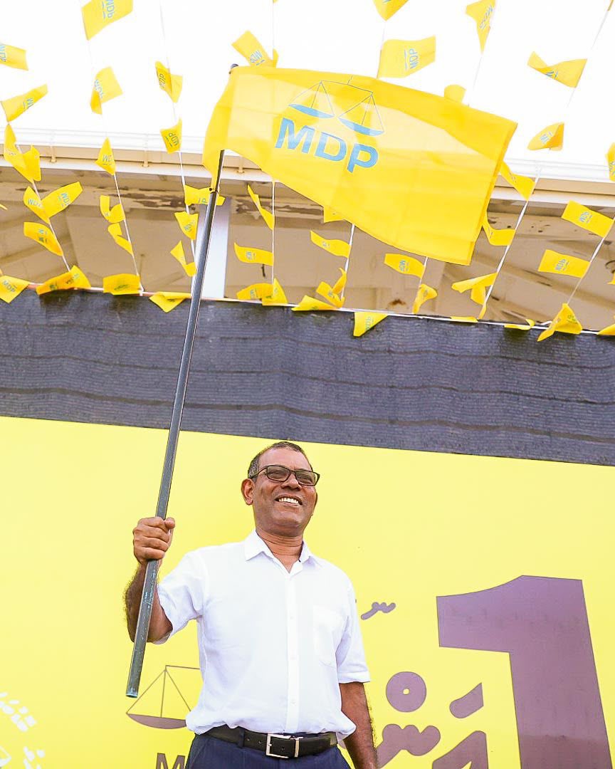 Al_Maldives's tweet photo. President @MohamedNasheed has that main character energy, no cap

Vote Candidate number 1 

#VoteAnni #BoduBadhalu #AnniForChair https://t.co/uYv9EwegBU