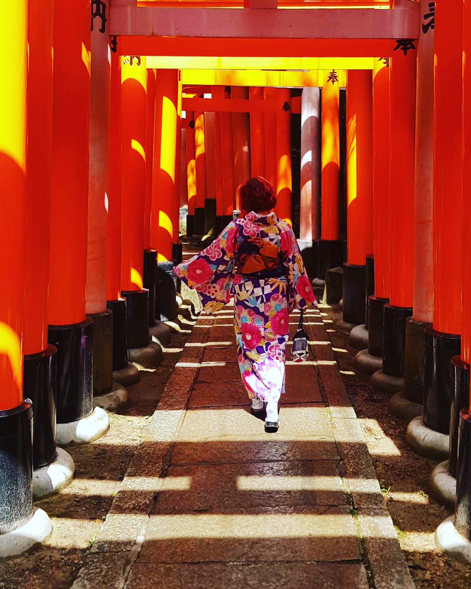 veesee17's tweet photo. Parang gusto ko mag Japan sa Nov or Dec. Tapos mag Kimono ulit, background naman Mt Fuji. 😍😍😍 https://t.co/wVPCMLHZxy