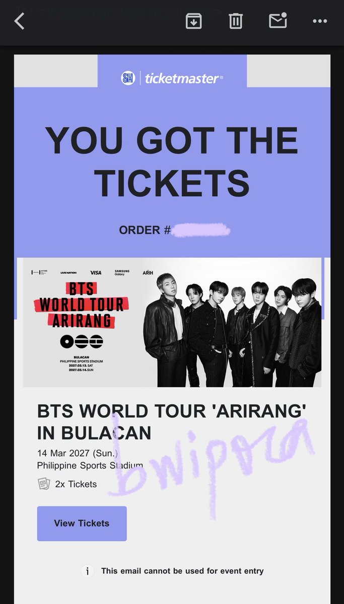bwipoca's tweet photo. BANGTAN URE SEEING ME !!!!!!!!!! 😭 https://t.co/n0w6bDNR98