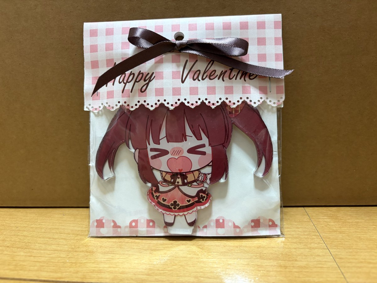 karashi_Pro's tweet photo. よもぎさんのぐるぐる智絵里アクスタ届いてた！
パッケージにも愛を感じて良い👏
結構しっかり回ってて愛おしいね… https://t.co/fkEuyTUrYA