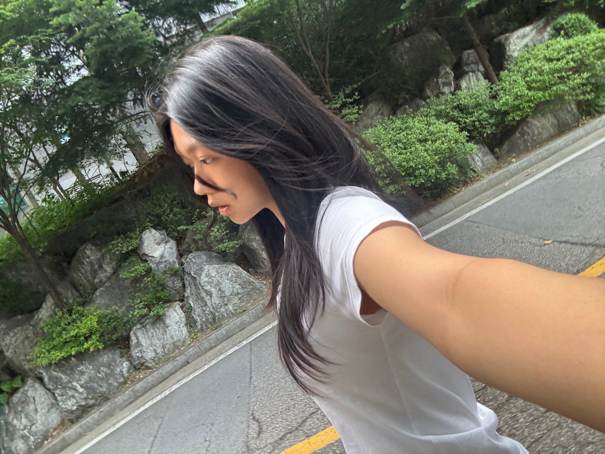 juw818's tweet photo. 🤞🫂 https://t.co/yhF7fnMfNl