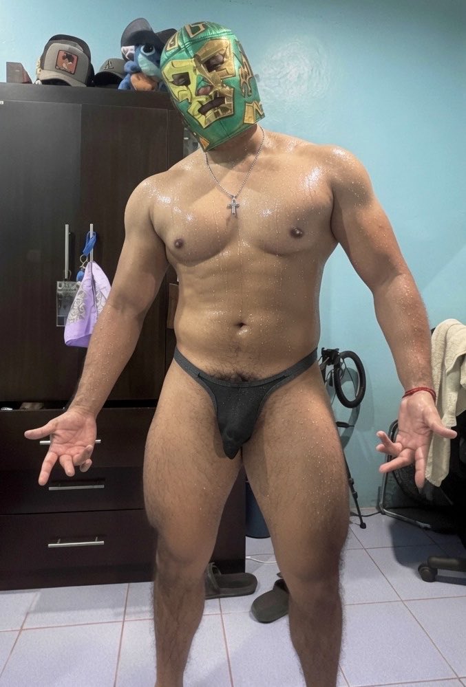 defrainelder27's tweet photo. Estoy sudado mucho nmms🥵 https://t.co/HzWIyvMbEp