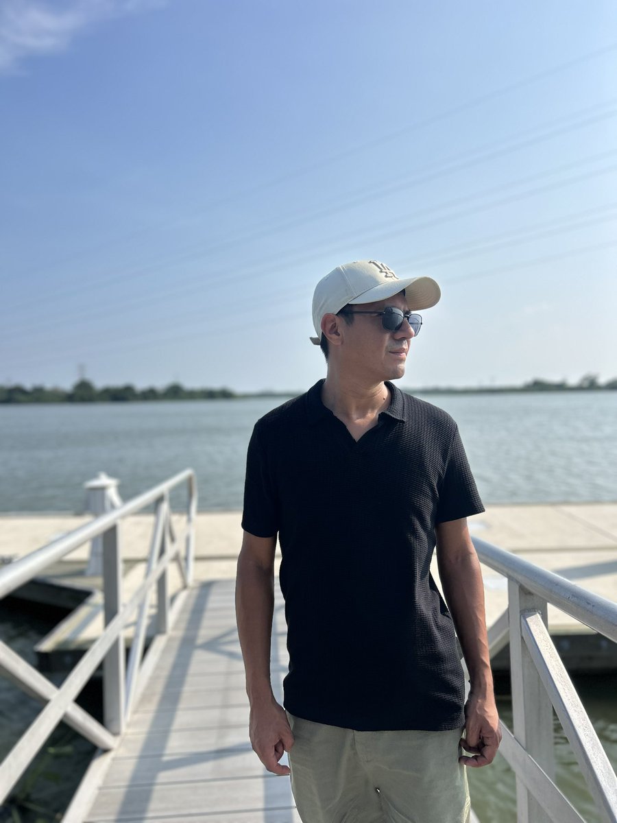 gascabo's tweet photo. Aquí, porque me escapé para estas vacaciones 🫢 https://t.co/DTsvbhCSO6