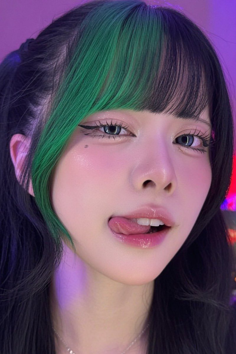 muQhNR7jsz27925's tweet photo. どの表情が好き？？♡♡
#おなぺ #オナペ #貼り合い https://t.co/763wHTyGPa