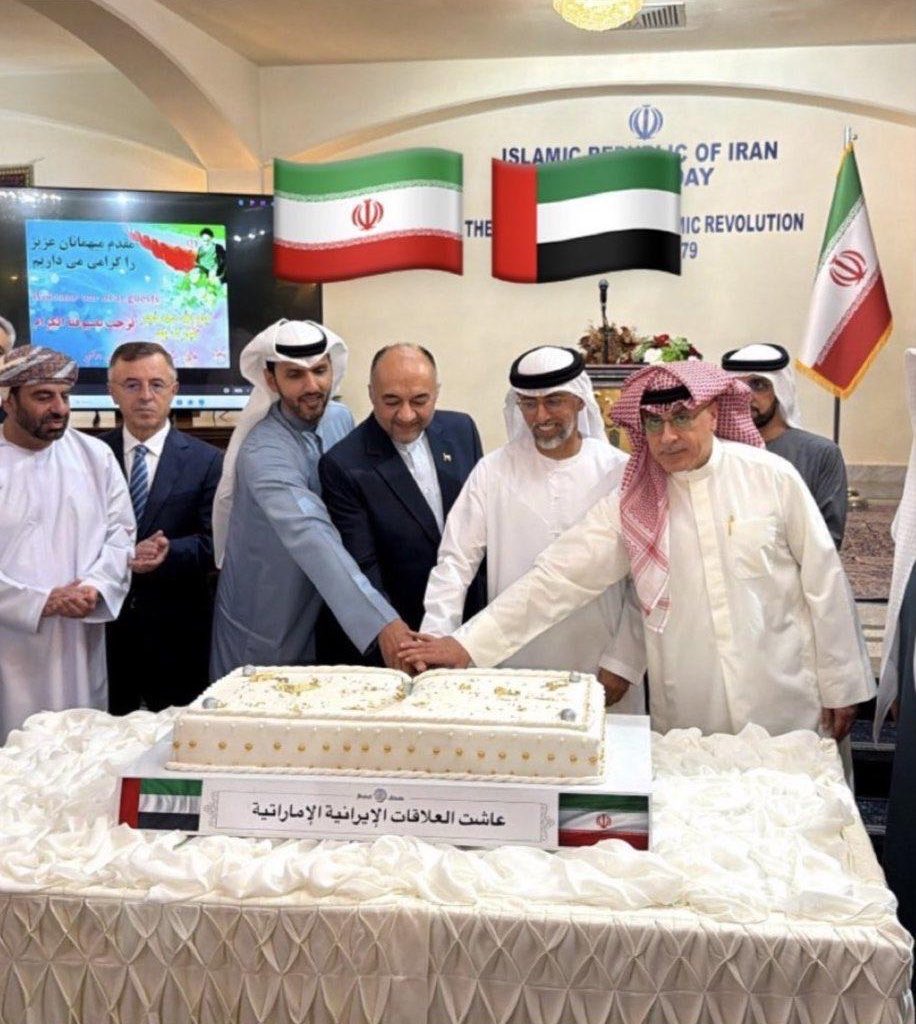 mnc_80's tweet photo. مَن يدعي امتلاك الشجاعة والقوة لِمَ لا يُقدم على خطوة فعلية ولو بإطلاق رصاصة واحدة تجاه الجزر المحتلة؟ أين تلك الشجاعة المزعومة؟ ونحن نصنف أنفسنا كقوة دولية!! 
وطيران مجهول الجميع يدرك أن الطيران "المجهول" ما هو إلا طيران إسرائيلي يُقلع من أراضيك : فكيف يستقيم هذا التناقض!؟🥕😂 https://t.co/EAN7uqJgWL