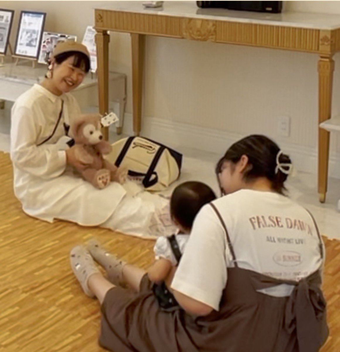 okise_sayaka's tweet photo. 今日のお仕事🎶
#親子ふれあいリトミック
#FunFenFant
#NEEDS岡山 https://t.co/9eqgZuPATc