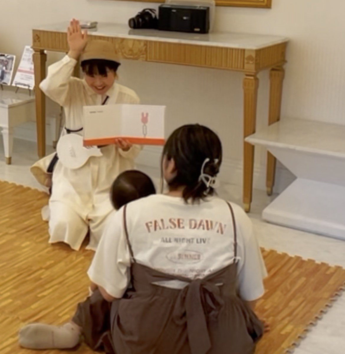 okise_sayaka's tweet photo. 今日のお仕事🎶
#親子ふれあいリトミック
#FunFenFant
#NEEDS岡山 https://t.co/9eqgZuPATc