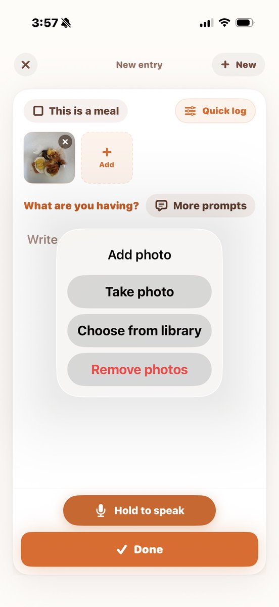 madebyeileen's tweet photo. POV: when you’re trying to test @trycomoapp’s food journaling feature but half of your photos look like this

#como #emotionaleating #stresseating #buildinpublic https://t.co/JjM5nHi7uX