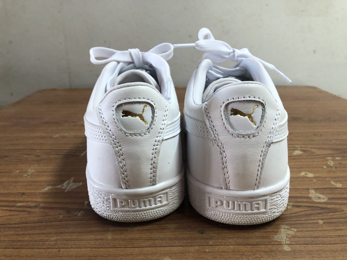 Mubeko3's tweet photo. ❗️ปล่อยต่อรองเท้าค่ะ ใส่ไป 1 ครั้งถ้วน🍃
Basket Classic XXI Puma
UK 6.5 size 39.5 
ราคา 1️⃣1️⃣5️⃣0️⃣ ค่าส่ง 5️⃣0️⃣ 
ทักมาดูพต / ต่อรองได้ค่ะ
#ส่งต่อรองเท้า #รองเท้ามือสอง #ตลาดนัดมือสอง #รองเท้าPuma #ของมือ2 #ส่งต่อราคาถูก #ส่งต่อ https://t.co/LyT4kRRwD5