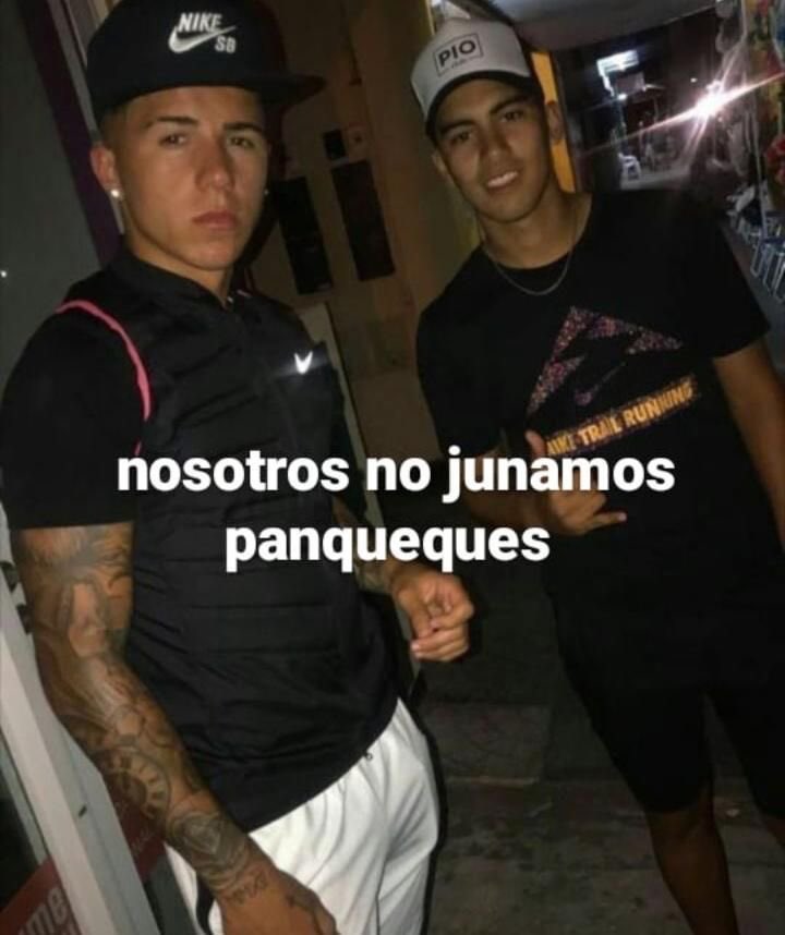 natthansct's tweet photo. @theodorenoioxx y yo así. https://t.co/8H99culb4B