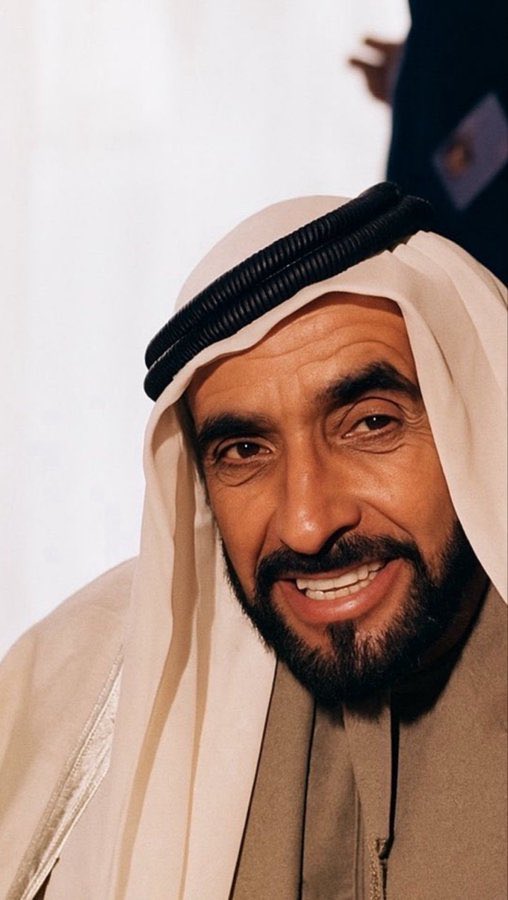 alibobar's tweet photo. مرحوم يا شيخ حي طاريه ما مات 
محشوم عن قول الردايا والانذال 

#زايد_بن_سلطان_آل_نهيان https://t.co/H5dLMBAFUD