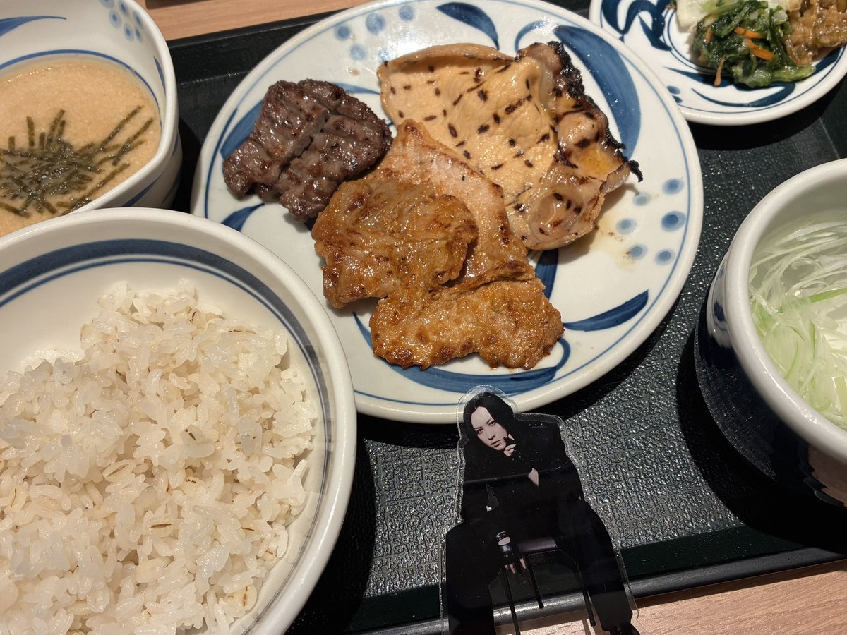 ruu___069's tweet photo. るかばお疲れ様でした🥰
今年もお祝いできてよかった！ https://t.co/jzzlDf04RU