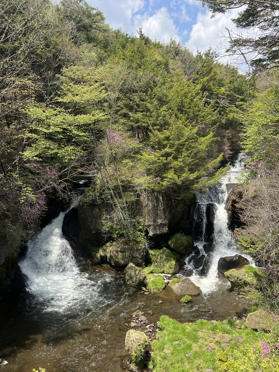0v0127's tweet photo. 日帰りで日光〜金精峠〜赤城山行ってきた🤘🏻
初めての車での1人旅🫶🏻 https://t.co/2ASuAB2sjI