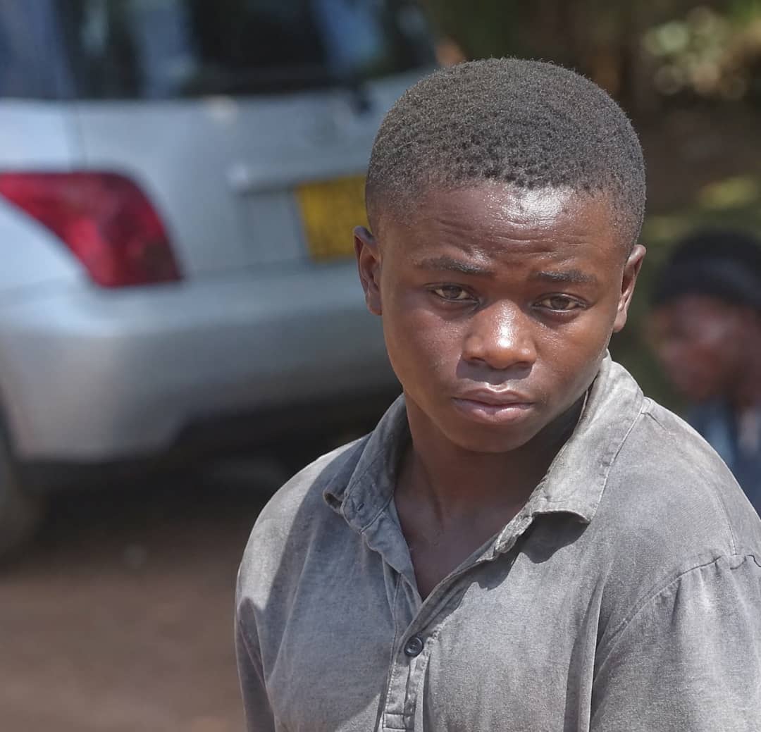 Synan_MNS's tweet photo. @PoliceUg @KawalaRachael Afande.... the group is still large. these boda goons think killing is the order of the day to prevent crime. more faces we need to arrest are here. https://t.co/auNVqH0pyl