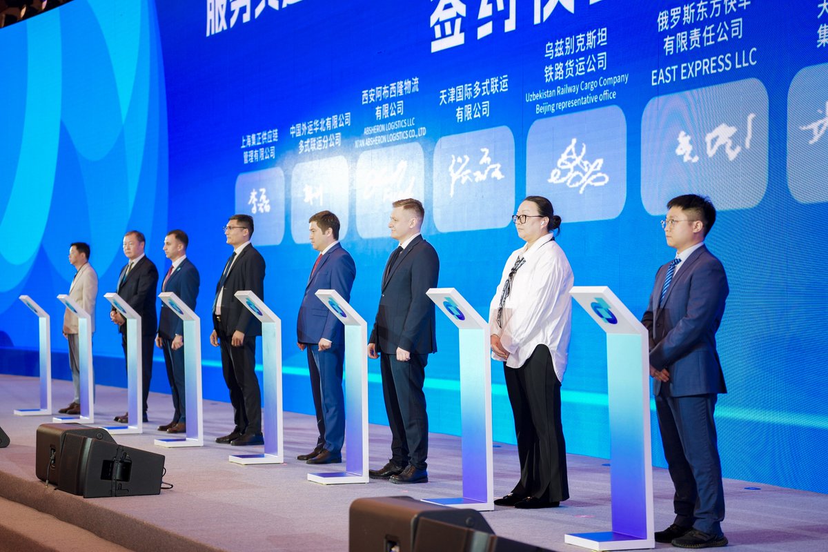AbseronPort's tweet photo. 👉 Xi’an Absheron Logistics, a subsidiary of Absheron Logistics Center, participated in the 5th World-Class Ports Multimodal Transport Conference held in Tianjin, China.
#AbsheronLogisticsCenter #XianAbsheronLogistics #MultimodalTransport https://t.co/ntAFig5Z2y