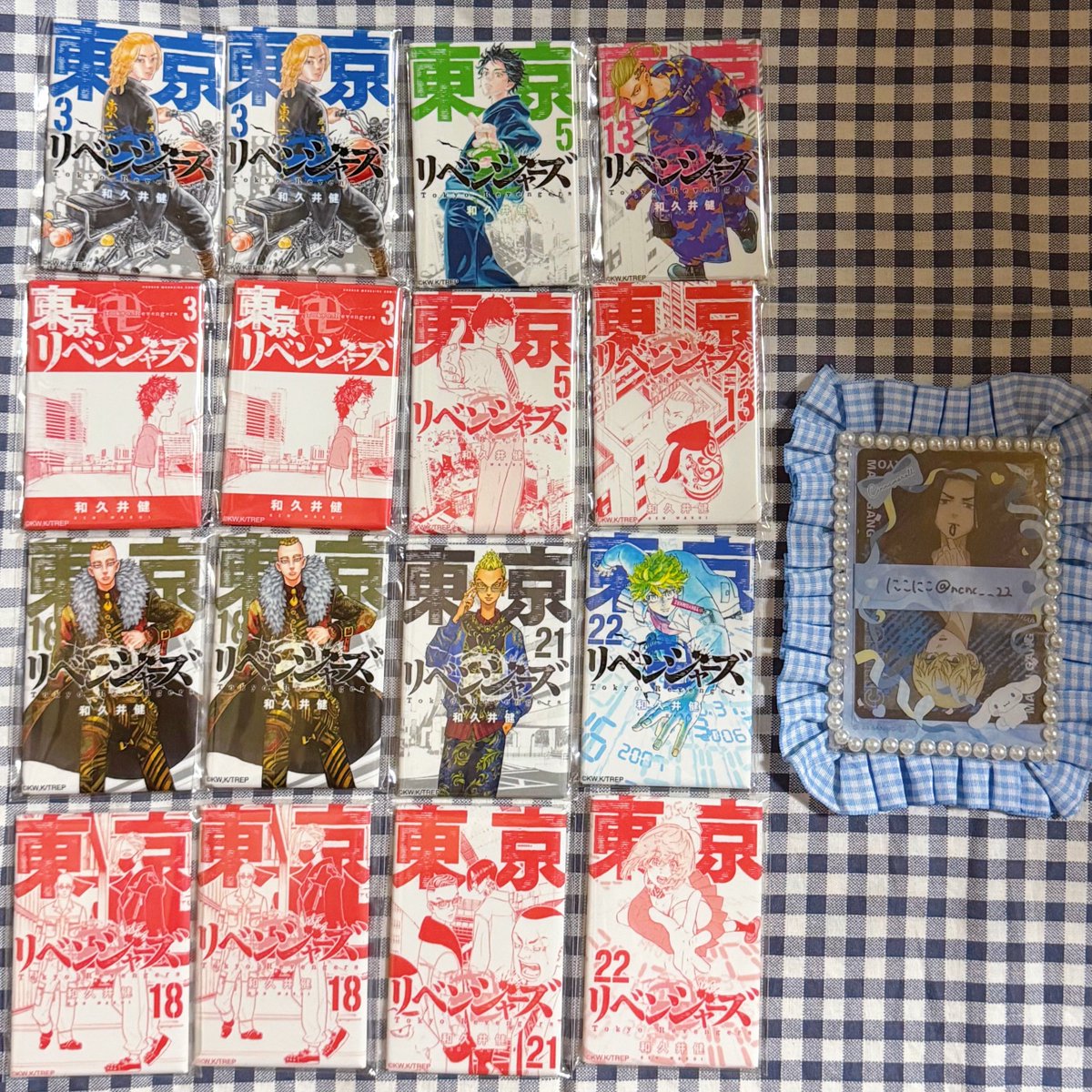 ncnc__22's tweet photo. @0 
【譲渡】東京リベンジャーズ 東リべ
新体験展 最後の世界線 マイキーマート 
コミック缶バッジ

譲 ）画像①②

求 ）①500円￤③：400円(＋送料)

＊表裏セット
＊郵送 or 大阪市内手渡し
＊初回様プロカ必読

お気軽にお声がけください( ¨̮ ) https://t.co/wtpihv0vYr