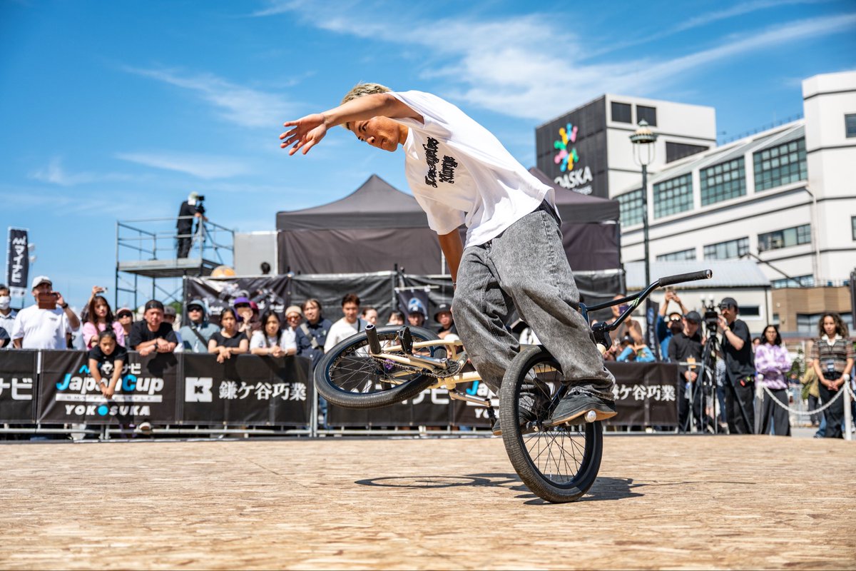 FINEPLAY_MEDIA's tweet photo. 【マイナビ Japan Cup Yokosuka 2026】
@JfbfOfficial
BMX フリースタイル・フラットランド 男子エリート
Winner 🏆 莊司ゆう@yu_shoji
Photo by @3104_saijo @JfbfOfficial
#マイナビjapancup #bmx #bmxfreestyle #FINEPLAY https://t.co/x0lmlA0z6a