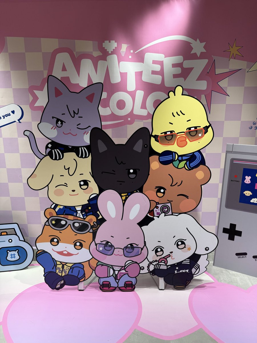 sinren68's tweet photo. POPUP来たよー🐿⸒⸒♡
#ATEEZ #ANITEEZ
#ANITEEZ_IN_COLOR_IN_TOKYO https://t.co/4Op6Lv3dTw