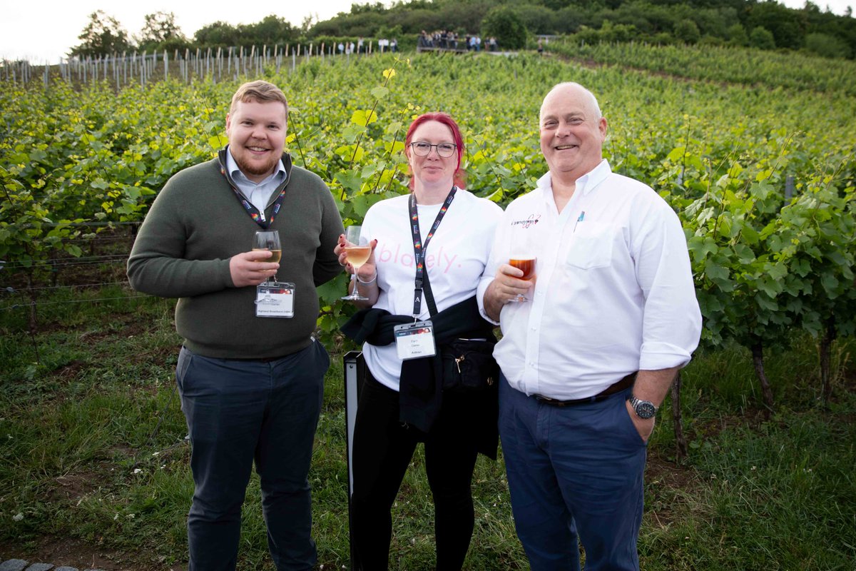 Adtran's tweet photo. ✨ We had a lot of fun last night. Thanks to everyone who came out and raised a glass. 

Day two of our Symphony of Innovation is about to begin. 🎼 https://t.co/hGnPDSZSDA