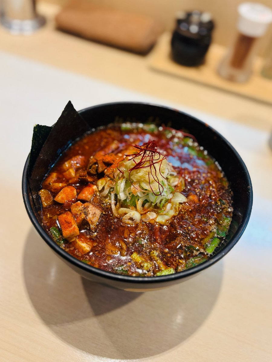 fighting_cock51's tweet photo. 【麺処 秋もと】
神奈川県横浜市青葉区@市が尾駅

・麻〜辣〜味噌らーめん

最強に辛旨い！！ https://t.co/p5l5g79ti2
