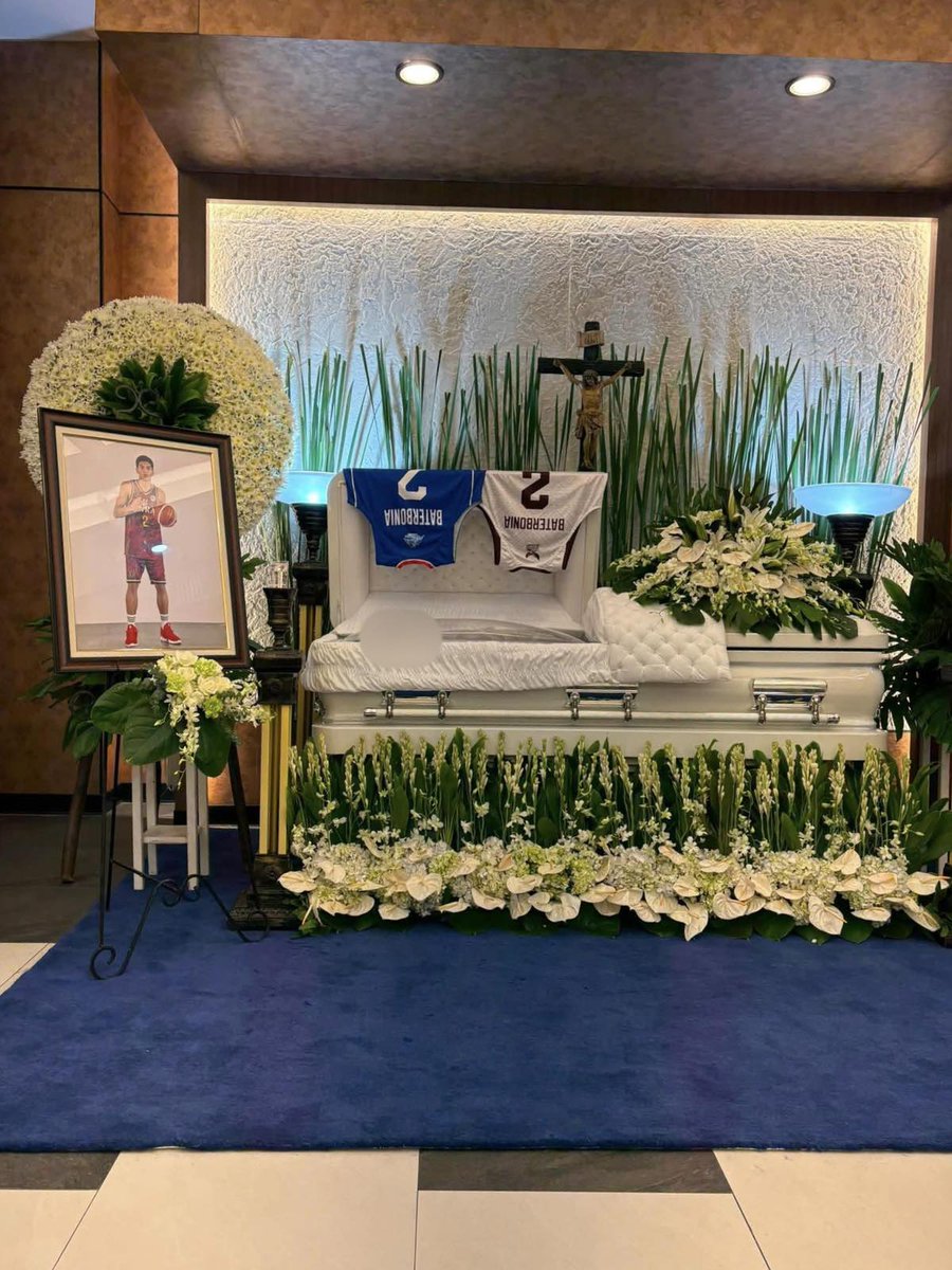 DWAR1494's tweet photo. NEWS UPDATE: Nakatakdang dalhin sa Ateneo de Davao University (ADDU) ang labi ng yumaong Athlete na si Rene Baterbonia para sa isang araw na burol.

Batay sa social media post ni Jess Linus Evangelio, head coach ng ADDU boys basketball team, fina-finalize pa ang schedule kung kailan dadalhin ang labi sa naturang pamantasan. | via John Riz Calata 

📸: COACH JESS/FB