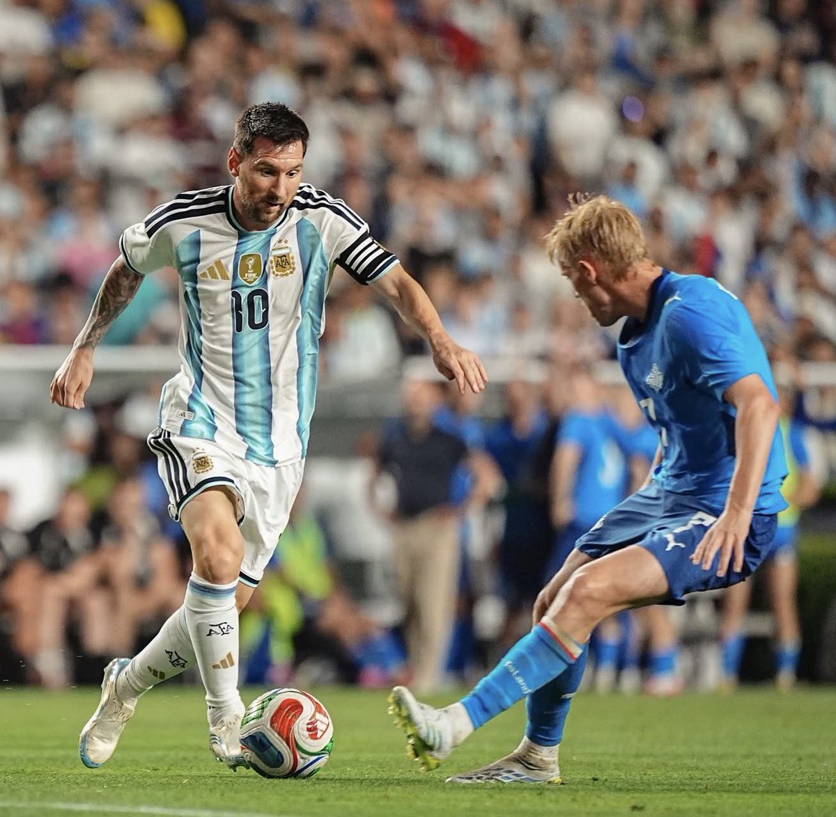 DamisDml's tweet photo. Great morning from Damis Brand of Argentina football &amp; the Goat Excellence 💙 🤍 🐐 to you all 🥂 

Never stop believing in the greatness within you.🪩

May God turn your prayers into testimonies and fill your day with happiness and favor. 🙏👑✨ https://t.co/vQnsUBHidk