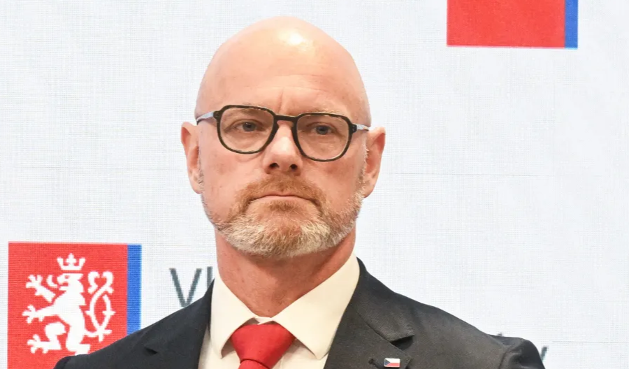 echo24cz's tweet photo. Druhý cizí jazyk v ZŠ nebude povinný, stejně jako angličtina od první třídy, rozhodl Plaga 
https://t.co/hOwOXrocvT https://t.co/qzrf4rTnPS