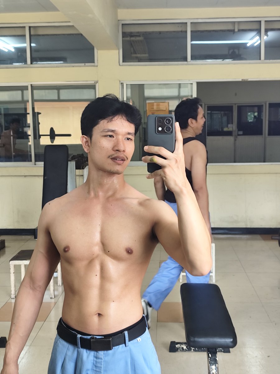 Peg2544's tweet photo. วันนี้คุณออกกำลังกายหรือยังคับ😂 https://t.co/LcaPSfa333